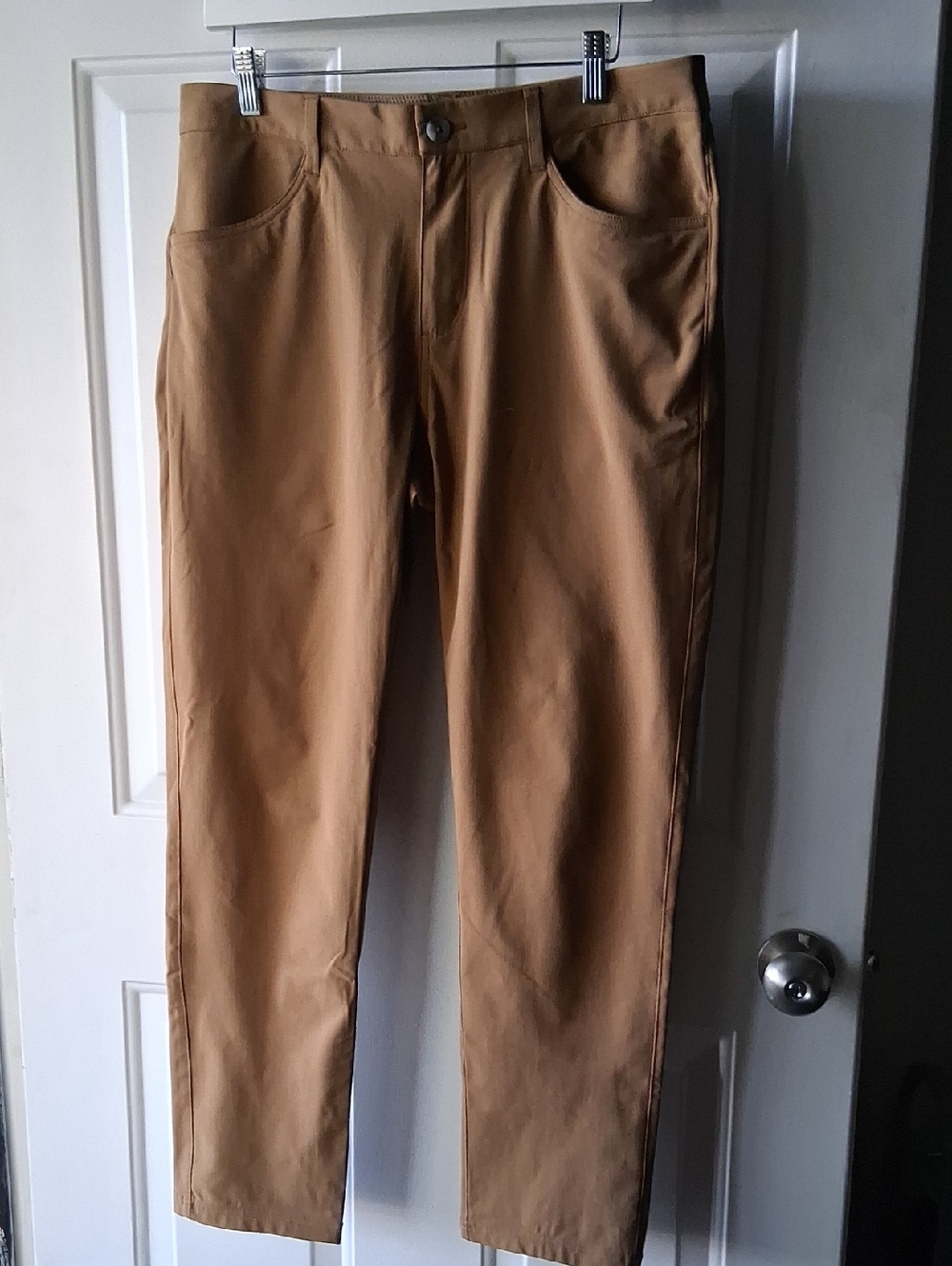 Vuori Brown Straight-Leg Pants